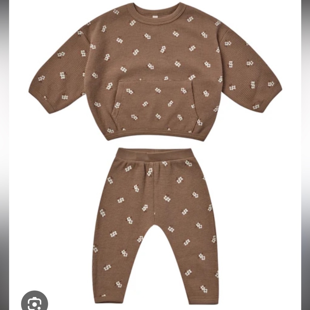 Quincy Mae Brown Waffle Knit Top and Pants Set - brand new condition
